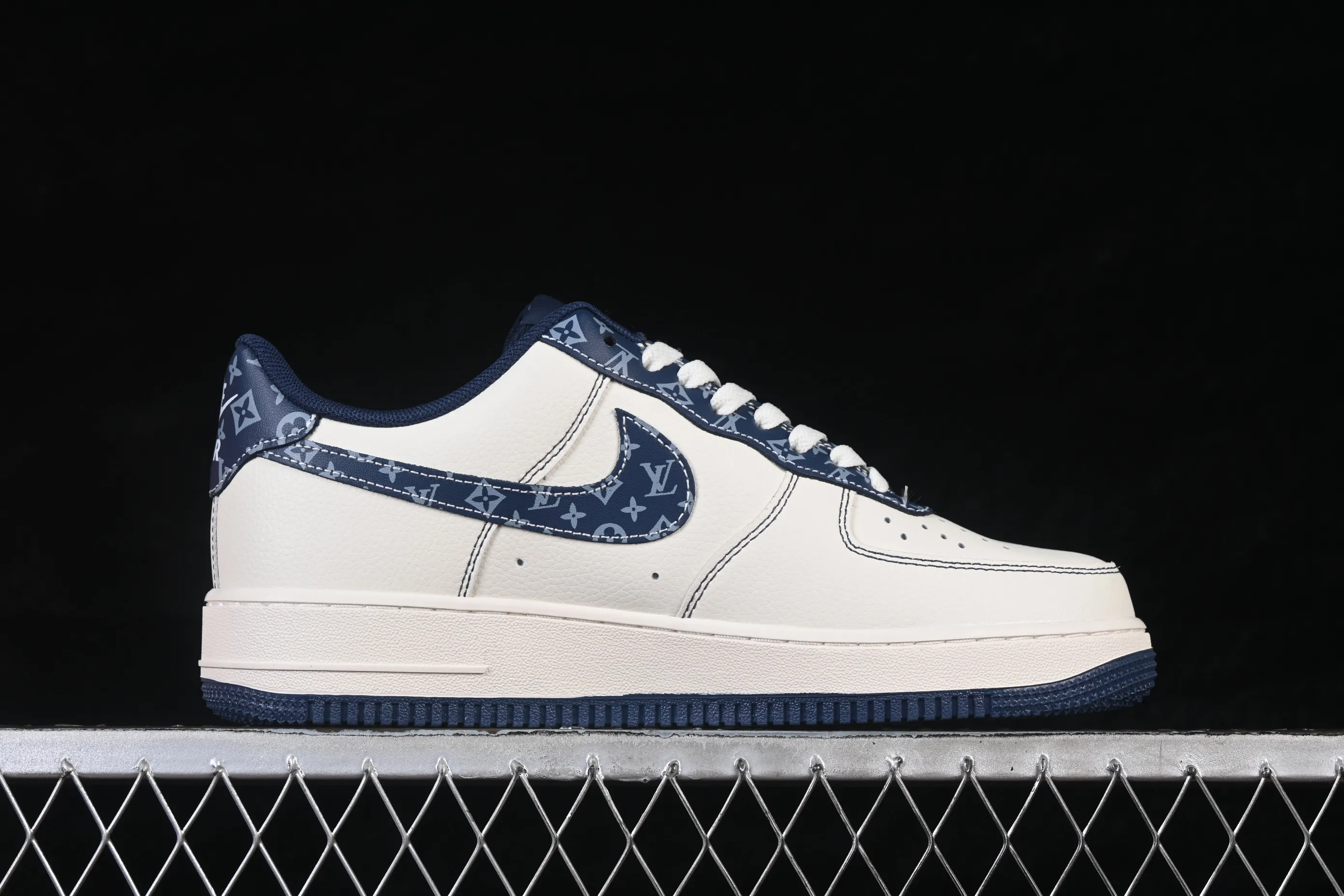 All Categories Nk Air Force 1 Air Force Series Nk Air Force 1 Low Air Force Low Nike Air Force 1'07 Low Off-White Air Force One Low Casual Shoes LV2288-003